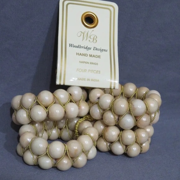 Kemp & Beatley Hsndmade Set of 8 Napkin Holders  Fake pearls.  Gold wire - Picture 2 of 4